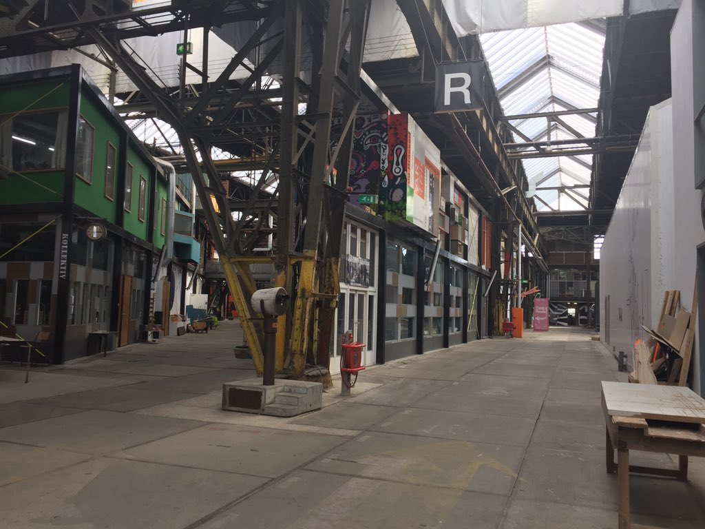 Beconsultancy1's tweet photo. Today we had a trip to the NDSM werf in Amsterdam, really interesting! #24flowers #ndsm #amsterdam #placemaking #inspiration #bikes #trasit https://t.co/PBRBlI5ymK