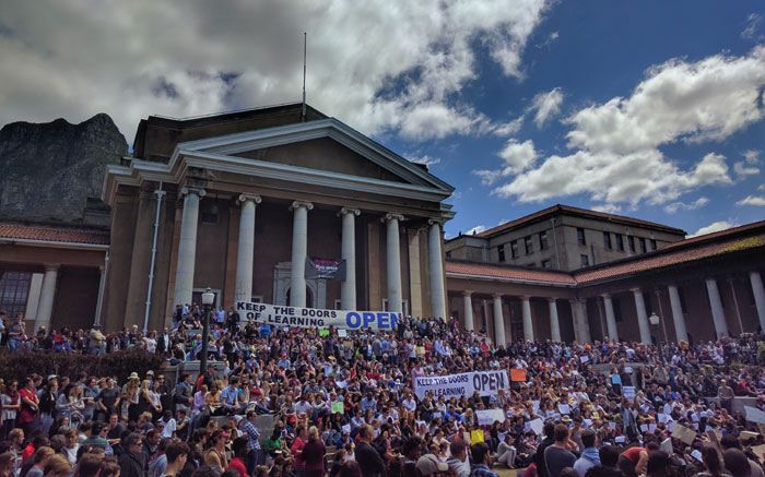 ewnupdates's tweet photo. UCT students hold silent protest https://t.co/mdcowzBPwV https://t.co/1hJo5FaCiv