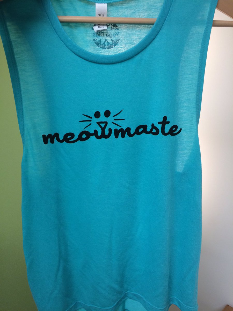yogadigs's tweet photo. Grab one of these shirts tonight at Cats + Yoga! #pgh https://t.co/UNRMA279ij