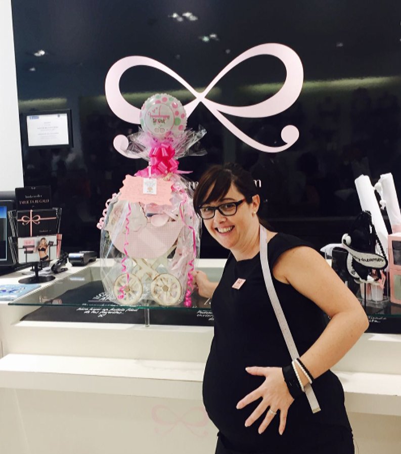 Mil GRACIAS compis!!!! <a href="/Islahunk/">Island Hunk</a> Ahora toca esperar a mi pequeña shero! <a href="/MonicaAnasi/">Monica A</a> <a href="/MirandaLor/">Lorena Miranda</a> <a href="/Rociomm89/">Rocío Moraleda Marín</a> <a href="/crisvillareal08/">Cristina Villa</a> <a href="/cristicruz10/">cristina</a>