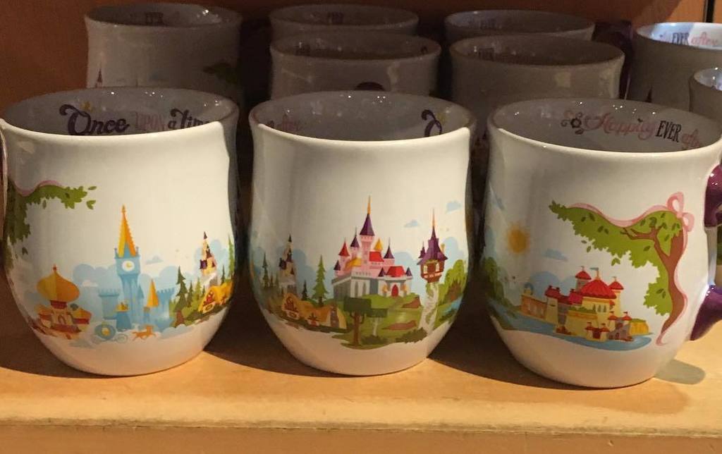 PHOTOS: NEW Starbucks Tumbler Spotted in Disney World!