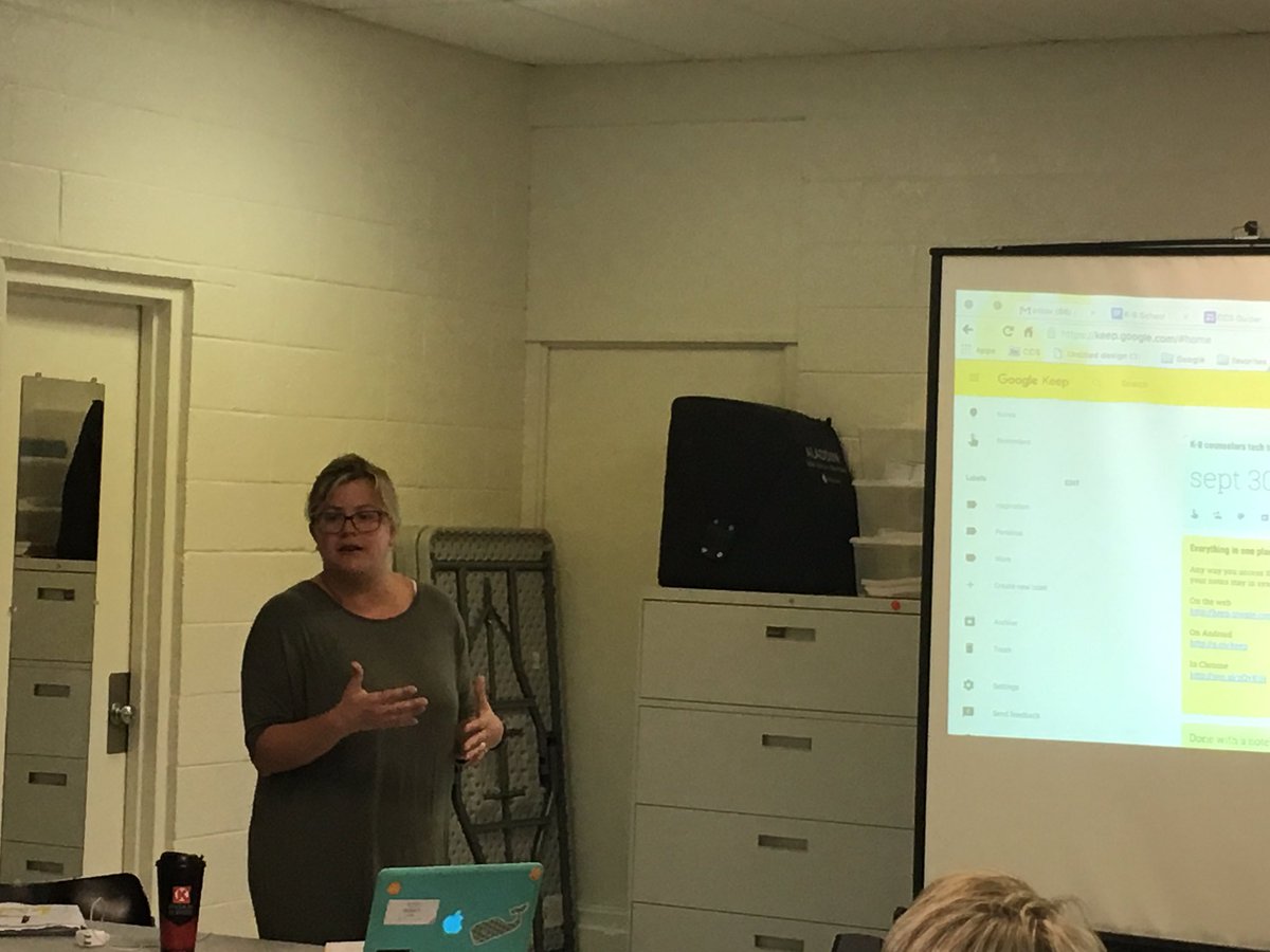 tlfowle1's tweet image. Mrs. Brick providing technology staff development for school counselors.  @BonleeDragonsMC @BonleeSchool #ccsinnovation