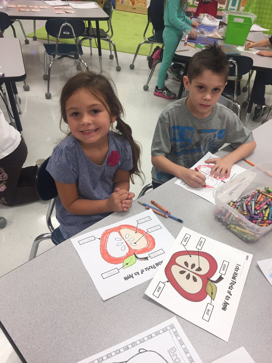 Kindercuties123's tweet photo. Apple themed centers!  Learning in kindergarten is so much fun! #bpscubs https://t.co/lYEBYG4DhK