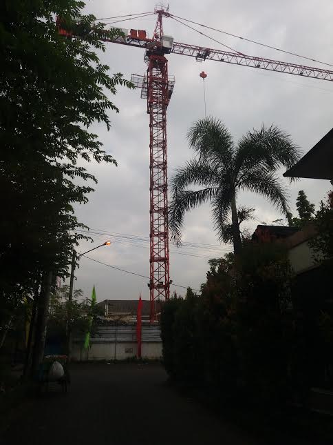 bomahermawan's tweet photo. Pemkot Bdg "Bohong ?" @GALAMEDlA, lihat Tanggapan Surat Pembaca di Koran PR hr ini, bilang hanya Ada pematangan lahan Vs Foto Real di lokasi https://t.co/Hzu0vFzM3M