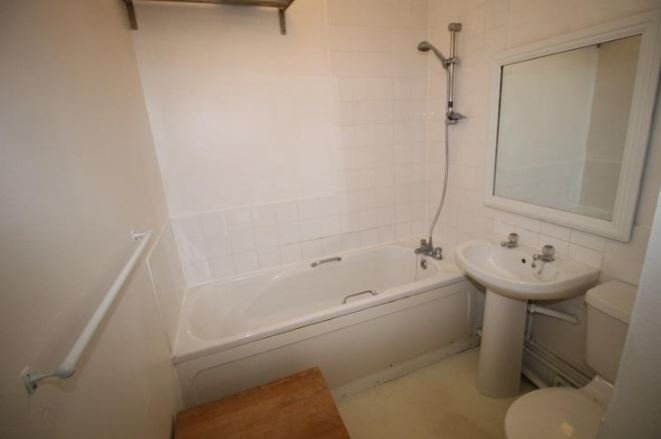 1 bedroom flat for sale vamoove.com/?post_type=pro… #property #realestate #estateagents #propertyinvestments