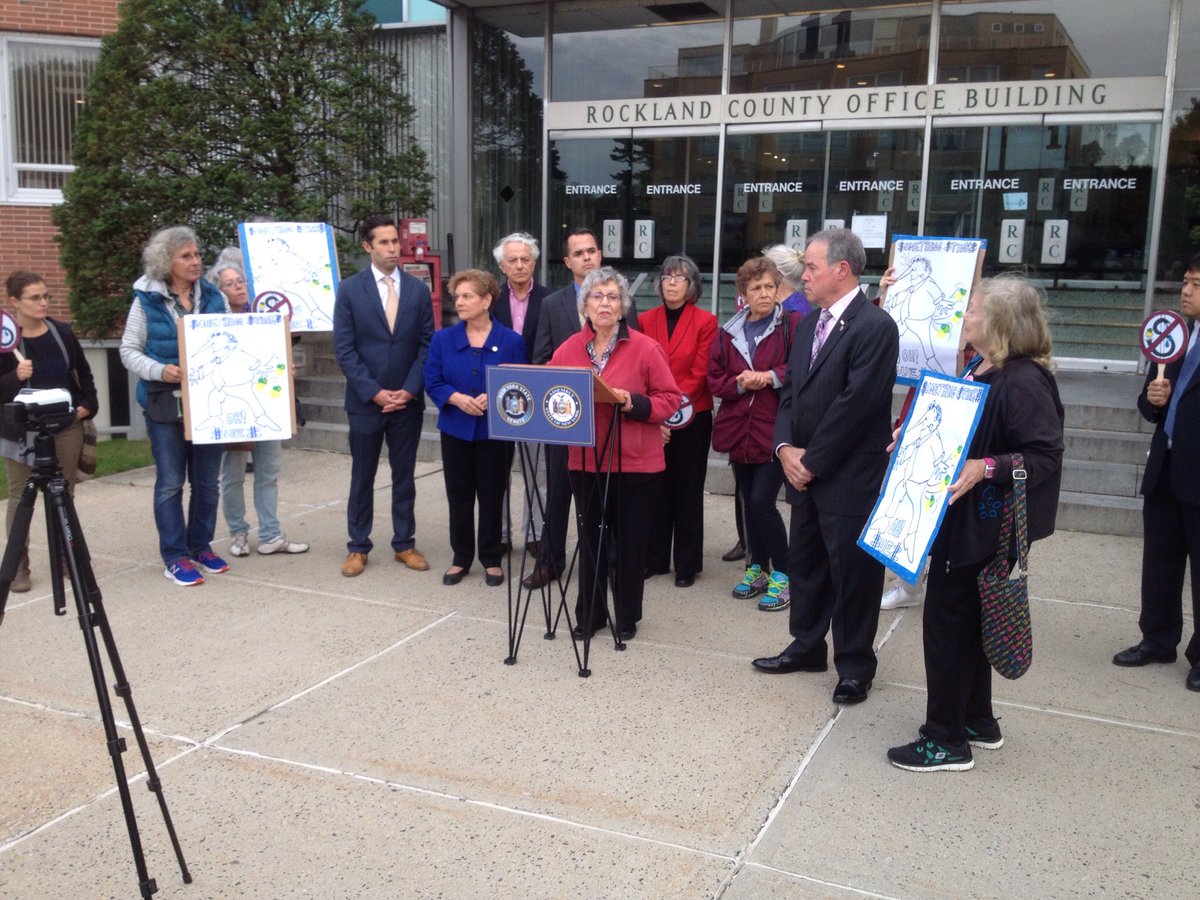 IMAclimate's tweet image. Broad political support to reject  #Suez water company proposal to NYS PSC for rate increase and bailout of desalinization failed project.