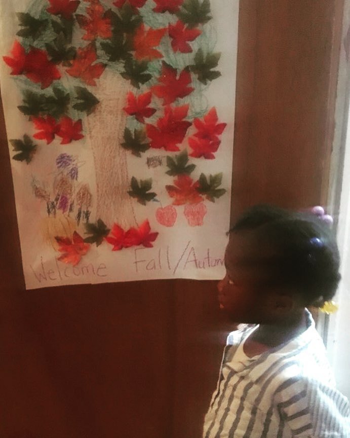 LEARNLIVEGREEN's tweet image. Fall/Autumn creations. She was so proud of her tree. #thelittlegreenhouseschool #homeschoolcoop #encouragelearning …