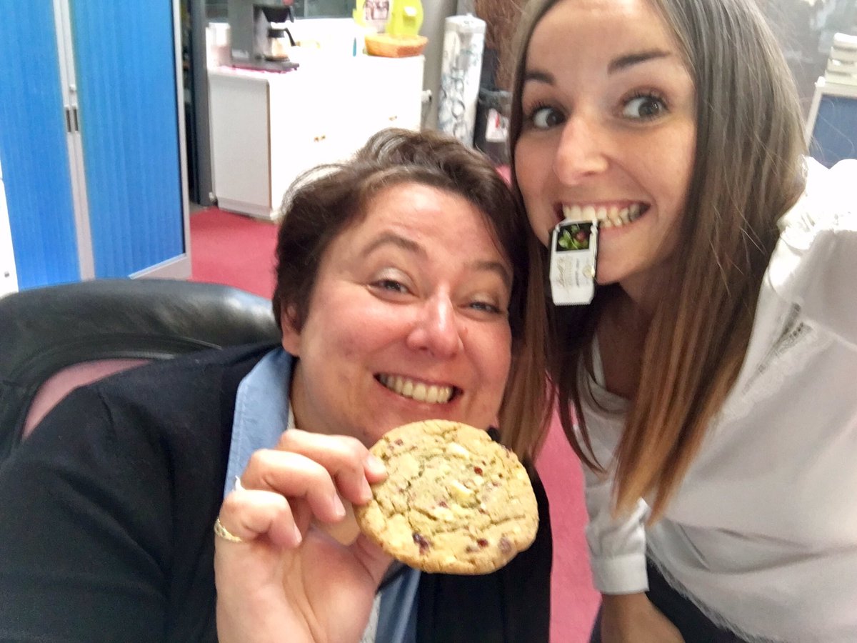 SaraaLbth's tweet photo. Only one chocolate left in Lille 😊🍫@Anaik_company https://t.co/QvWC8kcb1n