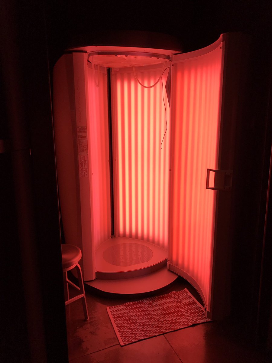 betaling Subjektiv Kanon ELITE on Twitter: "We are now offering Red Light therapy! Come try our new Beauty  Angel by @Ergoline! #elitetanningandsalon https://t.co/UjUPTvGAmr" / Twitter