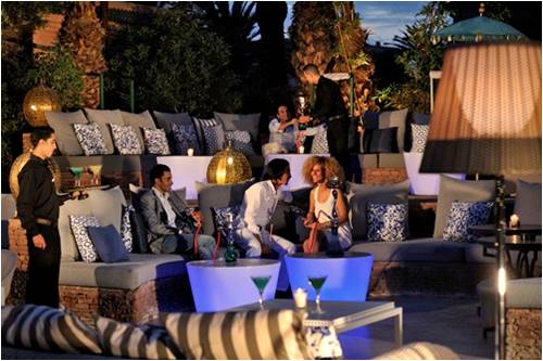 Soloungekech's tweet photo. Une vue imprenable pour contempler la beauté du coucher du soleil. #Drink #Chicha  #nightlife https://t.co/TBGIXBVkfd