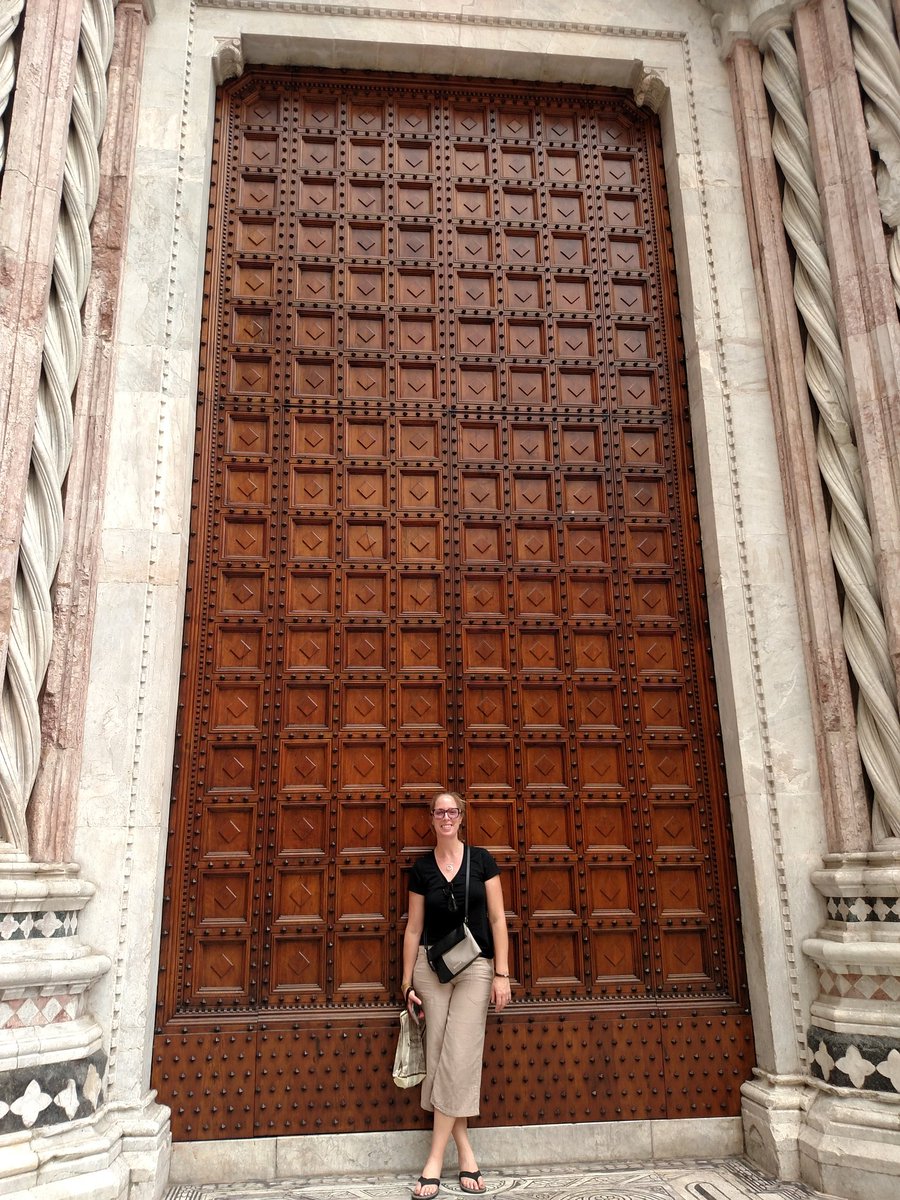 Trafer902's tweet photo. #iadoremywife #ourtriptoitaly #amiluckyorwhat https://t.co/o2pXn9Tmxp
