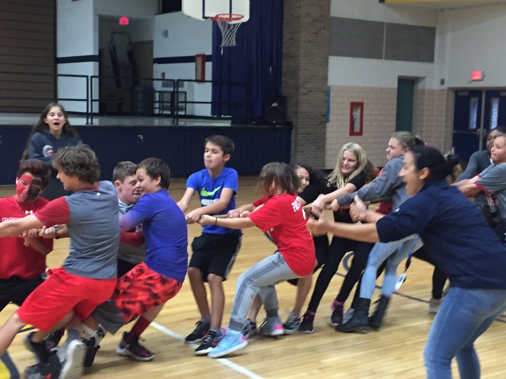 tvani02's tweet photo. Cougar Spirit Games!!💪🏽#CMSLegacy #1PHASD @CougarPrideCMS https://t.co/brQ7s4S6O1