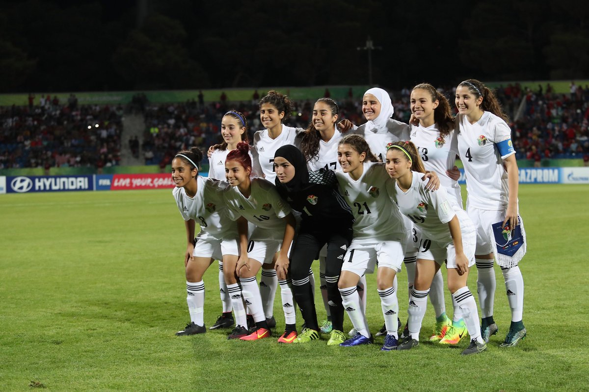 In 2014, after 2 year trial led by <a href="/AliBinAlHussein/">Ali Al Hussein</a>, <a href="/TheIFAB/">The IFAB</a> agreed players be able to play with headscarves. FIFA competition 1st tonight.