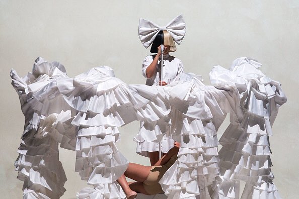 Sia >> álbum "This Is Acting" - Página 28 Ctn7o2wXgAA4wI3