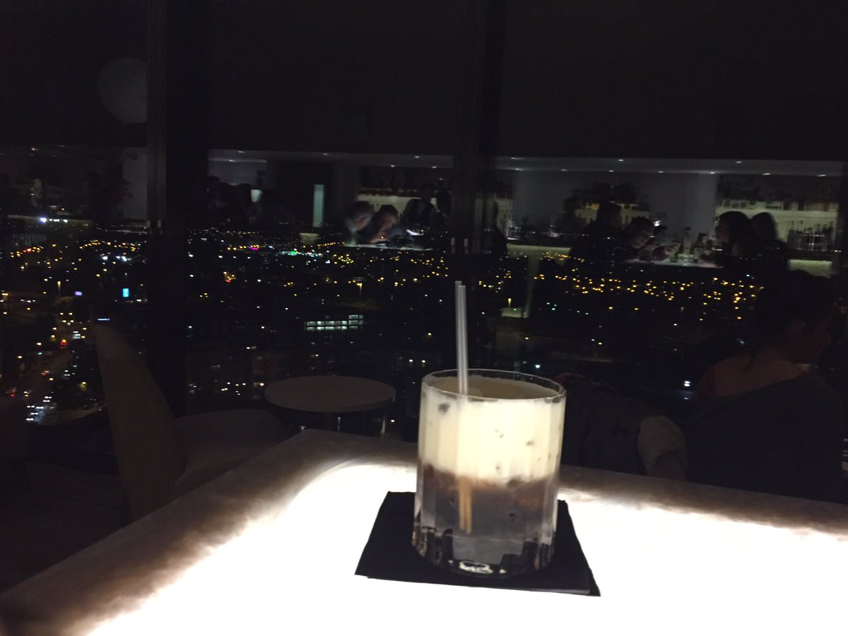 chriscoates87's tweet photo. Drink of the day #cloud23 #manchester @stevemdrums #vegasbaby https://t.co/WYBbiUQHL5