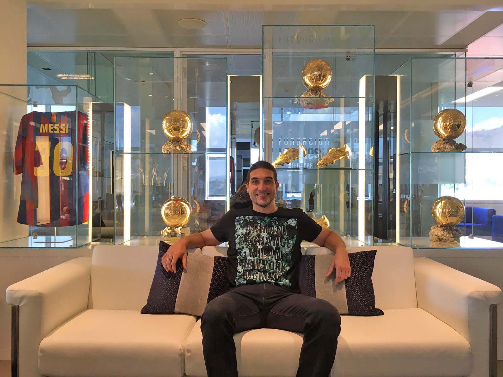 дом лионеля месси в барселоне. дом футболиста месси. дом лионеля месси. дом лионеля месси в барселоне. дом лионеля месси.