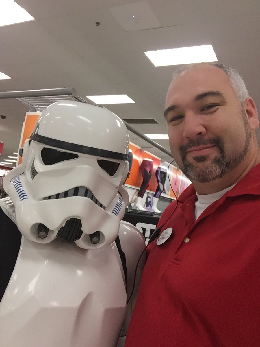 Doug_Sherriffs's tweet photo. Storm Troopers hanging out at T1406 today! #ForceFriday https://t.co/cIABdnK8AW