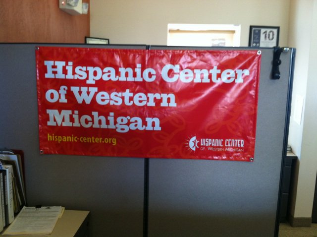 Ampliando la colaboración con Roberto Torres, Director de <a href="/Hispanic_Center/">Hispanic-Center</a> ampliando los servicios a la comunidad #GrandRapids <a href="/JuanMSolana/">Juan Manuel Solana M</a>
