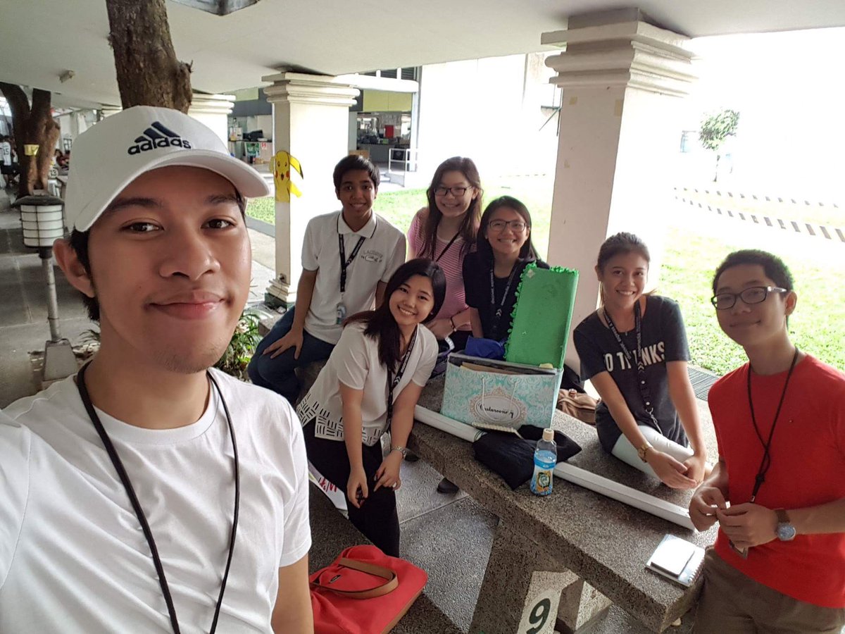MoomediaDLSU's tweet photo. That's a wrap for #ARW2K16!

Thank you to everyone who decided to join our family! We're looking forward to meeting all of you real soon! 😊 https://t.co/1dzD341mLO