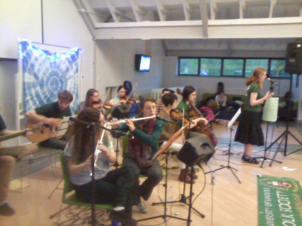 Play an instrument, love folk music? Come along to <a href="/WarwickFolk/">Warwick Folk</a> band's taster on Mon 3rd Oct at 7pm <a href="/warwickarts/">Warwick Arts Centre</a> centre, Wood Scawens room