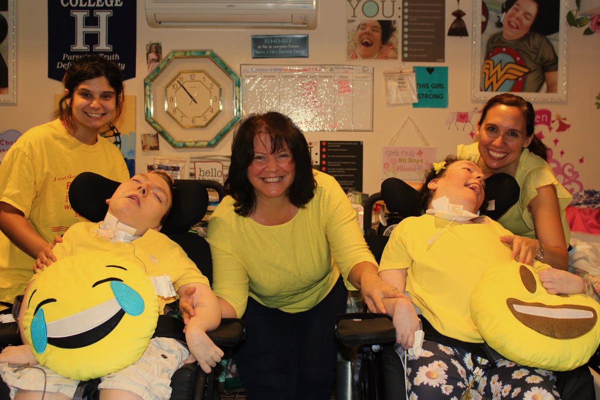 bizzzymom's tweet photo. Rockin' our yellow for MaryEllen and Kevin and #MicrocephalyAwarenessDay! 
#microcephaly #microcephalyawareness https://t.co/rayfZPSpCB