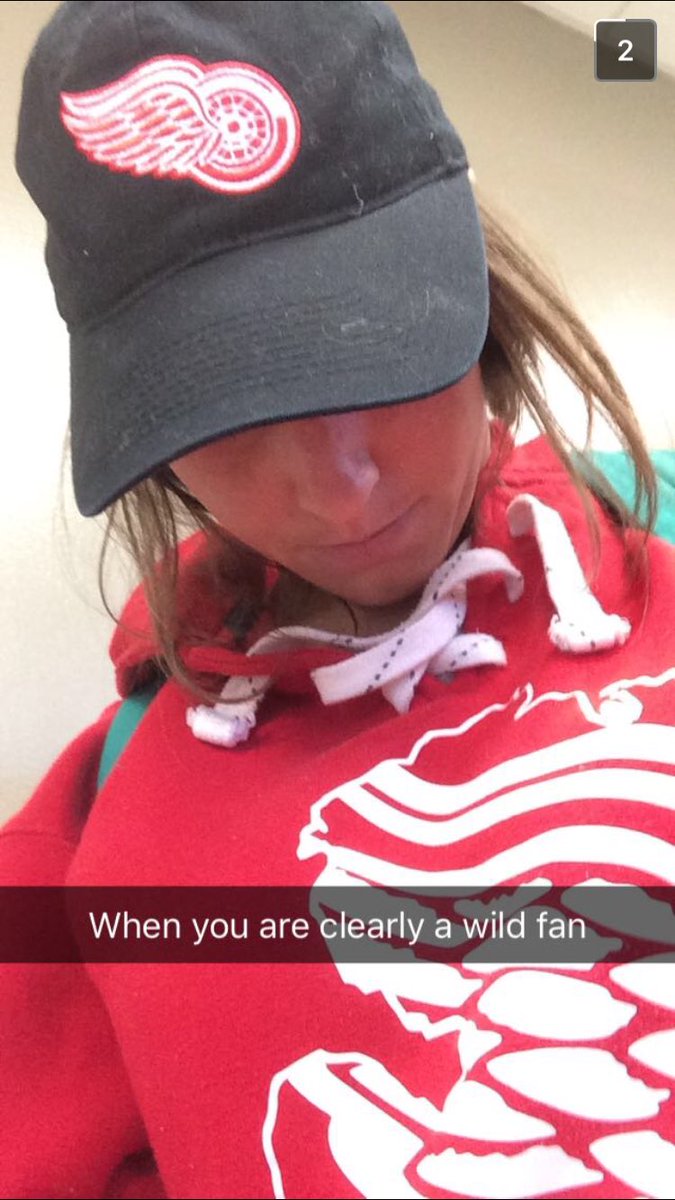 CCesarz's tweet image. When you successfully convert your girlfriend #wingedwheel #abouttime @Marissa_ann12