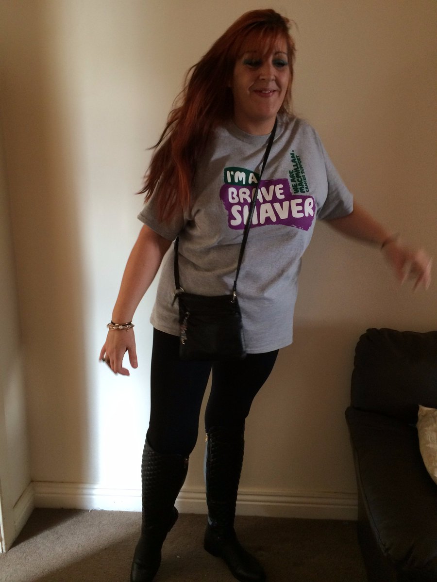 andreaw42's tweet photo. 40 mins before Rachel brave the shave for MacMillian Nurses, live on Facebook.Truly amazing https://t.co/6Ikkd6Lu5F https://t.co/JqQXAIgVHQ