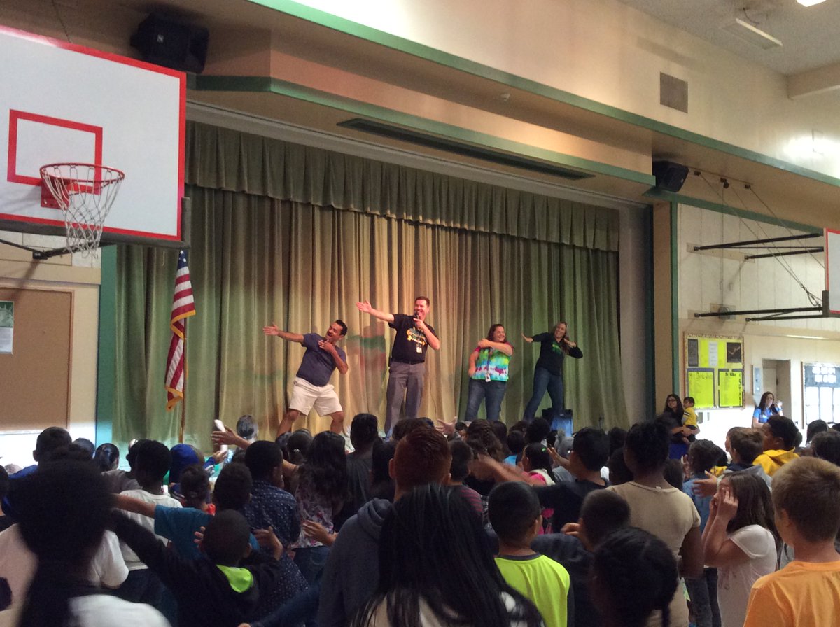 outdated_acct's tweet image. Hyping up the Friday Assembly!  @MrsPraestNPE @SOSCoatesK #cantstoptheachievement