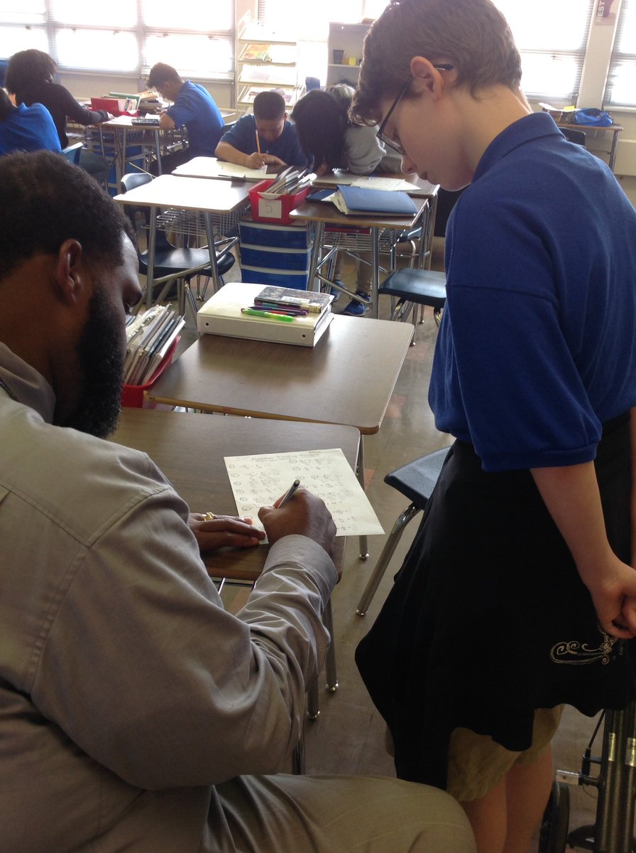 Even our admin <a href="/knoxmiddle/">Knox Middle</a> works with students in class! @CoachMcNNeil #knoxstrong <a href="/mwaiksnis/">Mike Waiksnis</a>