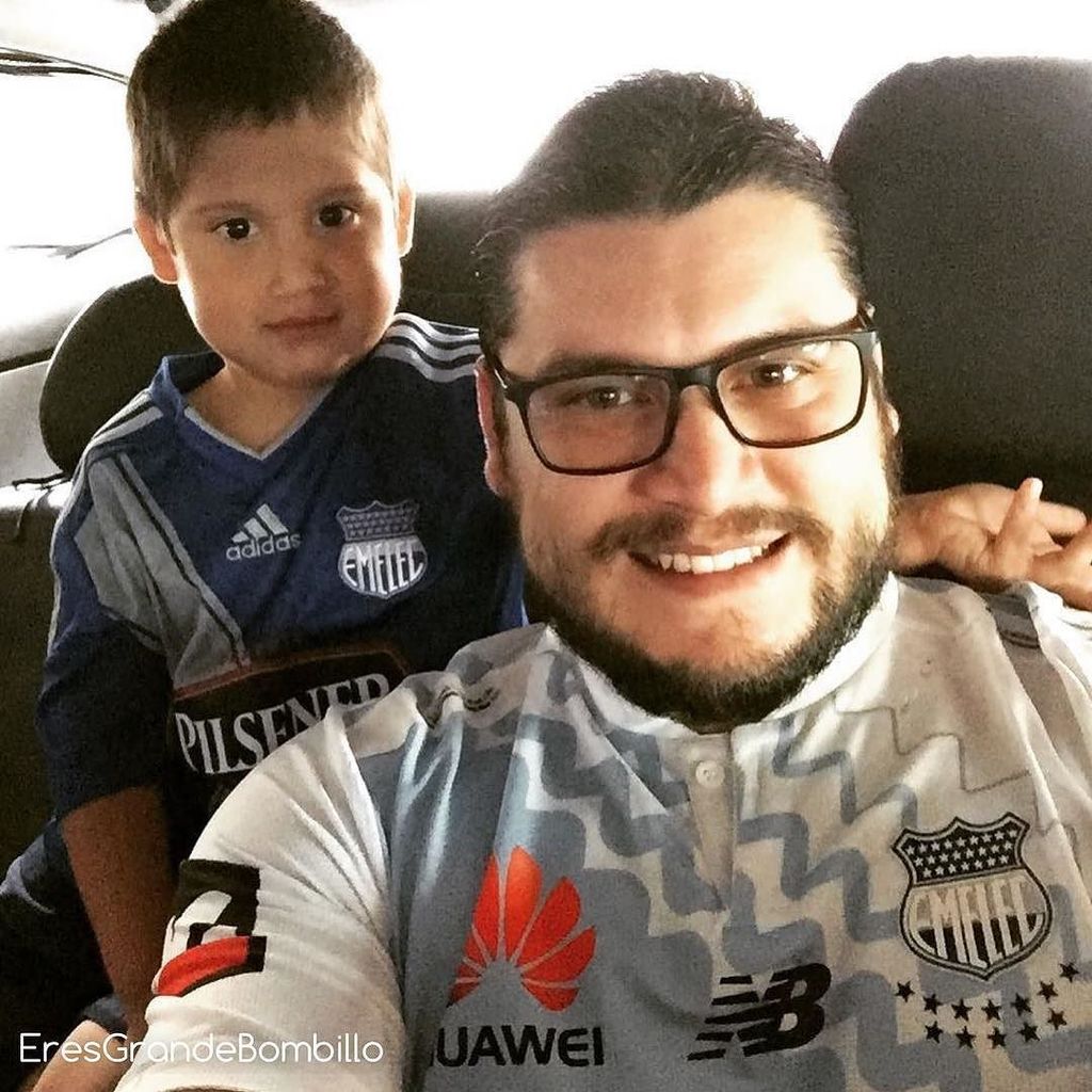 EresGraBombillo's tweet photo. #RepostBy @12adrianolvera: "Compartiendo un mismo sentimiento Azul... 💙 CSE... #azulsenace… https://t.co/JLo7yWxCnO https://t.co/qlvM9VAGvZ