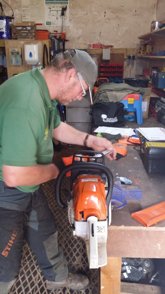 Back to basics Thursday update training for the some of  NT chainsaw operators from around the county #Somerset Rural Training Group