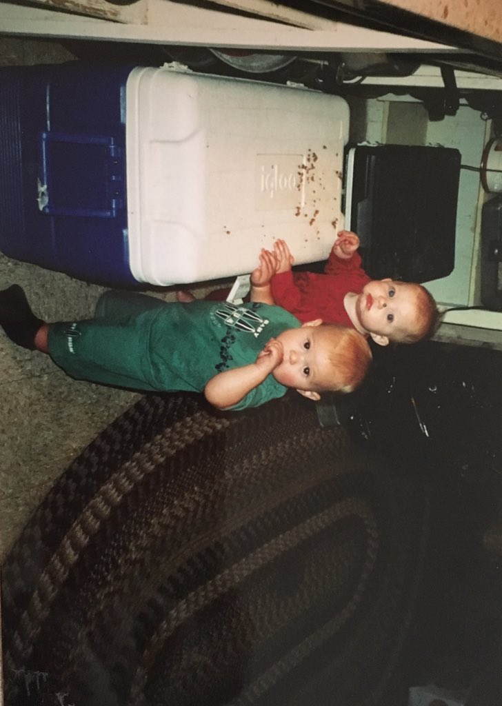 ashlyn_bird's tweet photo. Best friends since day 1🤘 Happy 17th @eastondegelbeck https://t.co/Hggd3pJQg2