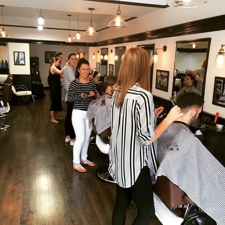 OPEN EARLY AT 9AM TILL 5PM TOMORROW GUYS! 
Welcome to Sheffield's "Friendly Barbershop" with WALK-IN SERVICE..JUST CALL IN!
Get your DISC...