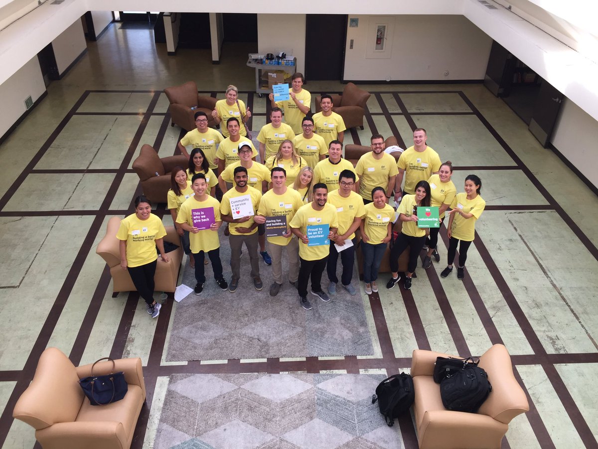 destinyd112's tweet photo. What an inspiring organization! #BetterWorkingWorld @LosAngelesRMH @EYnews #EYConnectDay #EY https://t.co/bT0C480YPA