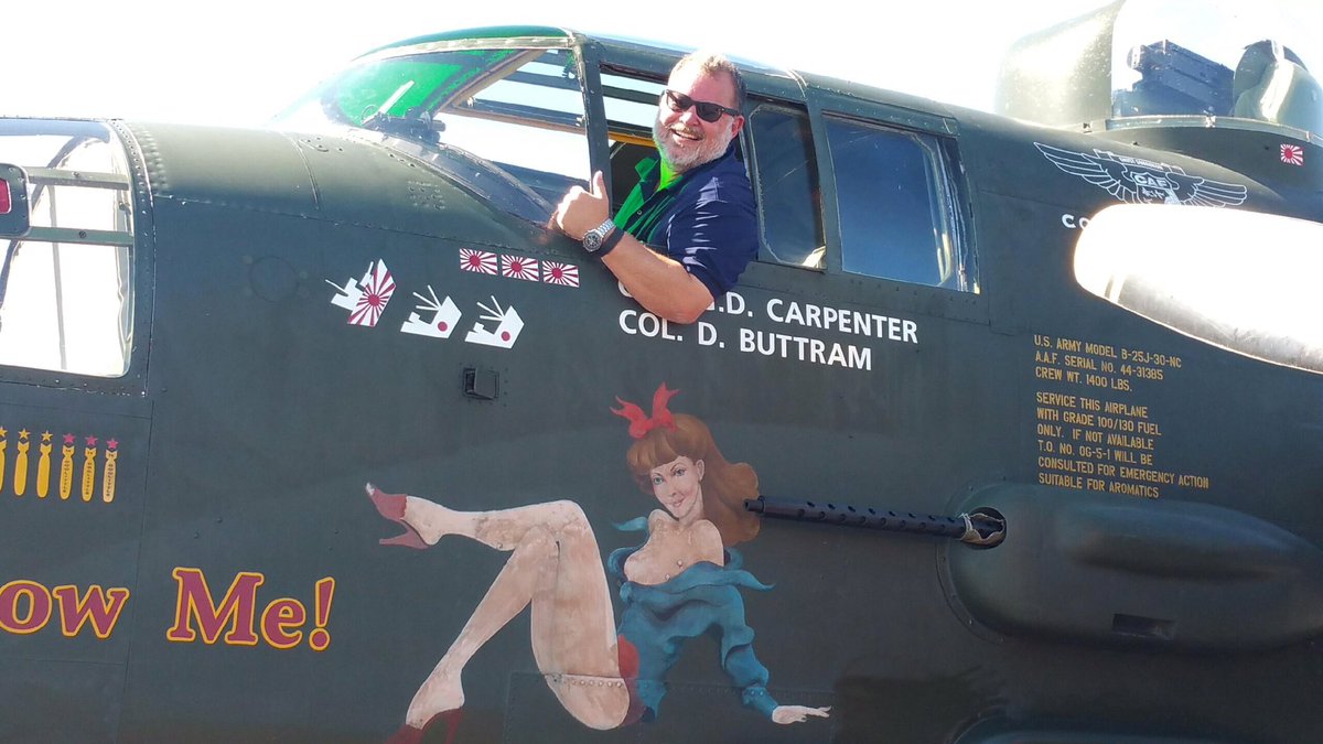 davflightteam's tweet photo. Thx @thompatterson for helping us spread our msg of support to #veterans! #fulfillingourpromises #airshow #avgeek https://t.co/ebphSjleoM