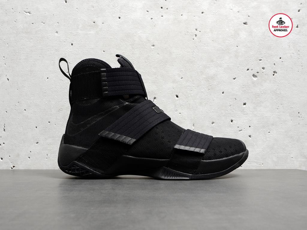 lebron soldier 10 footlocker