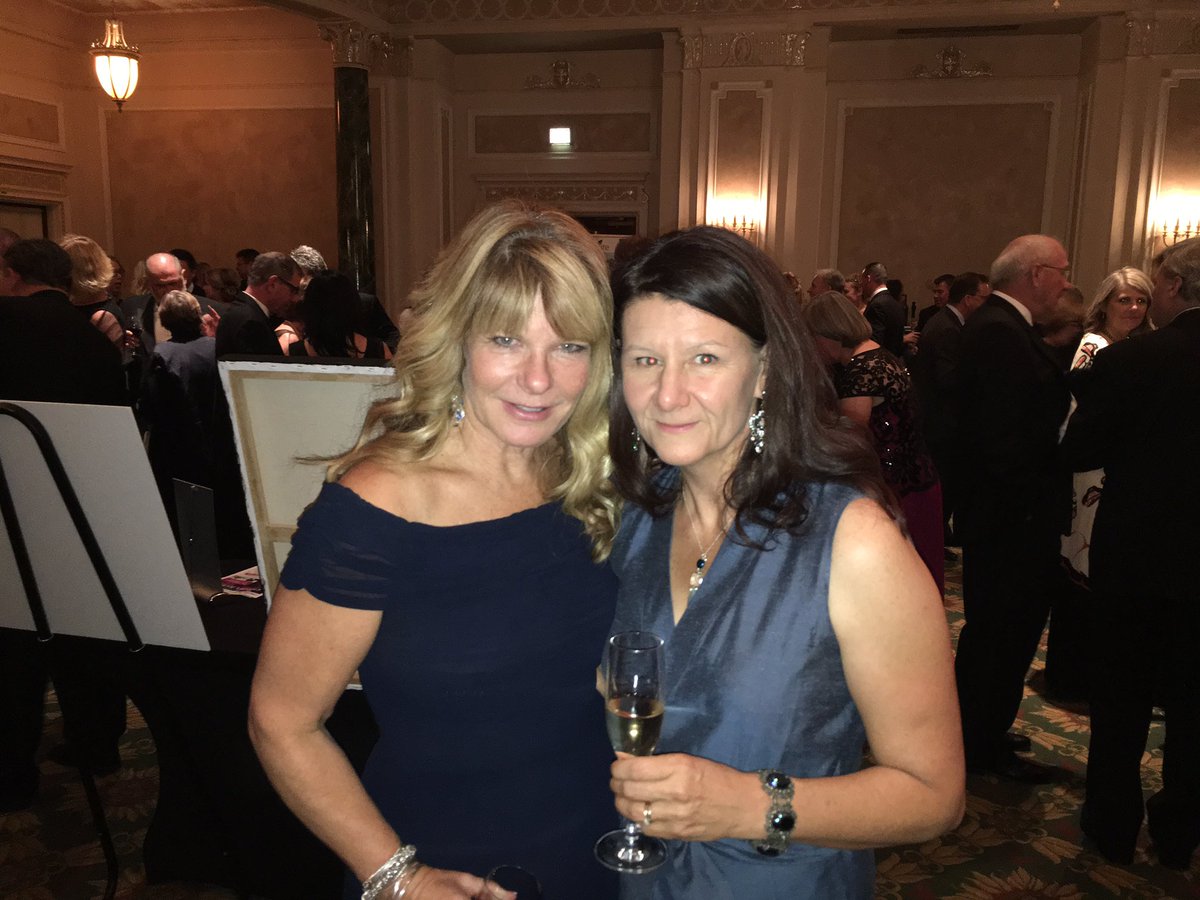 HumaneCanada's tweet image. Our CEO Barbara Cartwright and @michellevalberg @NatureCanada Nature Ball #ottcity