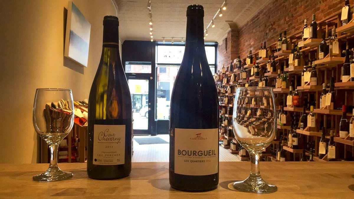 AcmeWines's tweet photo. #TastingTonight! Two #fall wines from the #Loire, #Bourgueil #CabernetFranc and #CourCheverny #Romorantin! #organic #French #wine #parkslope https://t.co/zpDHeuI2H6