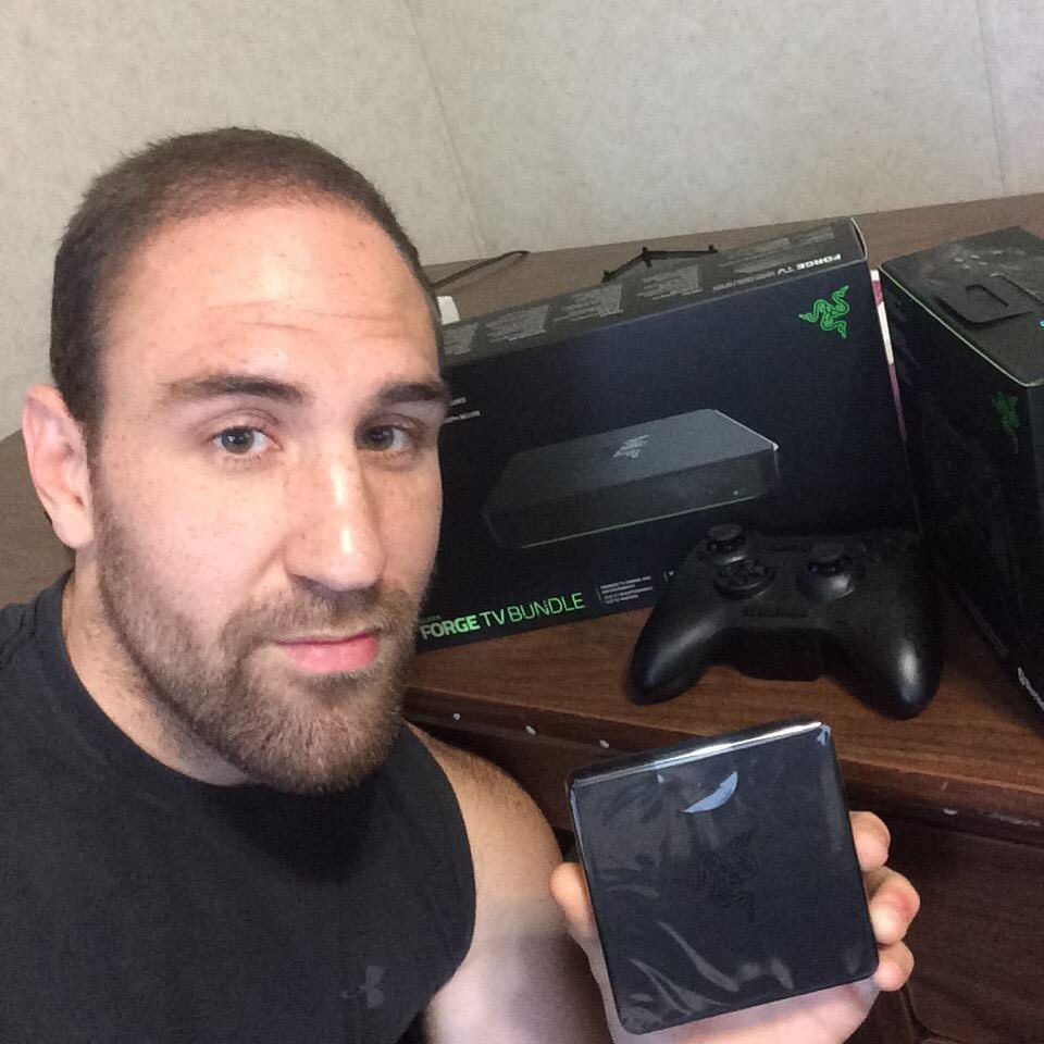 falco_girgis's tweet photo. @falcogirgis is unboxing our promo @Razer #ForgeTV in AiGD33! #AiGD #indiegame #gamedev https://t.co/uaBYQXYMVI
