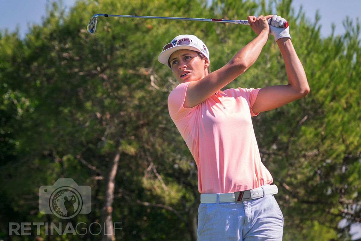 RetinaGolf's tweet photo. .@virginia_espejo ha hecho T2 hoy en @SantanderTourG Mañana intentará remontar en @ElSaler_Golf Mucha suerte y buen golf! https://t.co/AMX3kWjTB5