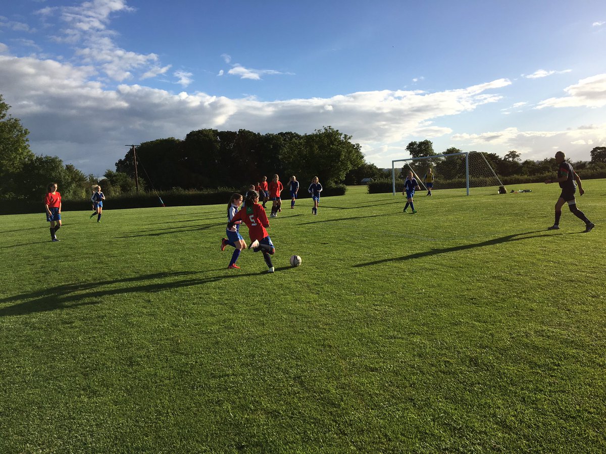 MPS_Sport's tweet photo. Well done to our U13A Ladies football team for a convincing win today #thisgirlcan @millfieldfoot @England #womensfootball https://t.co/3Ocn6FhfP0