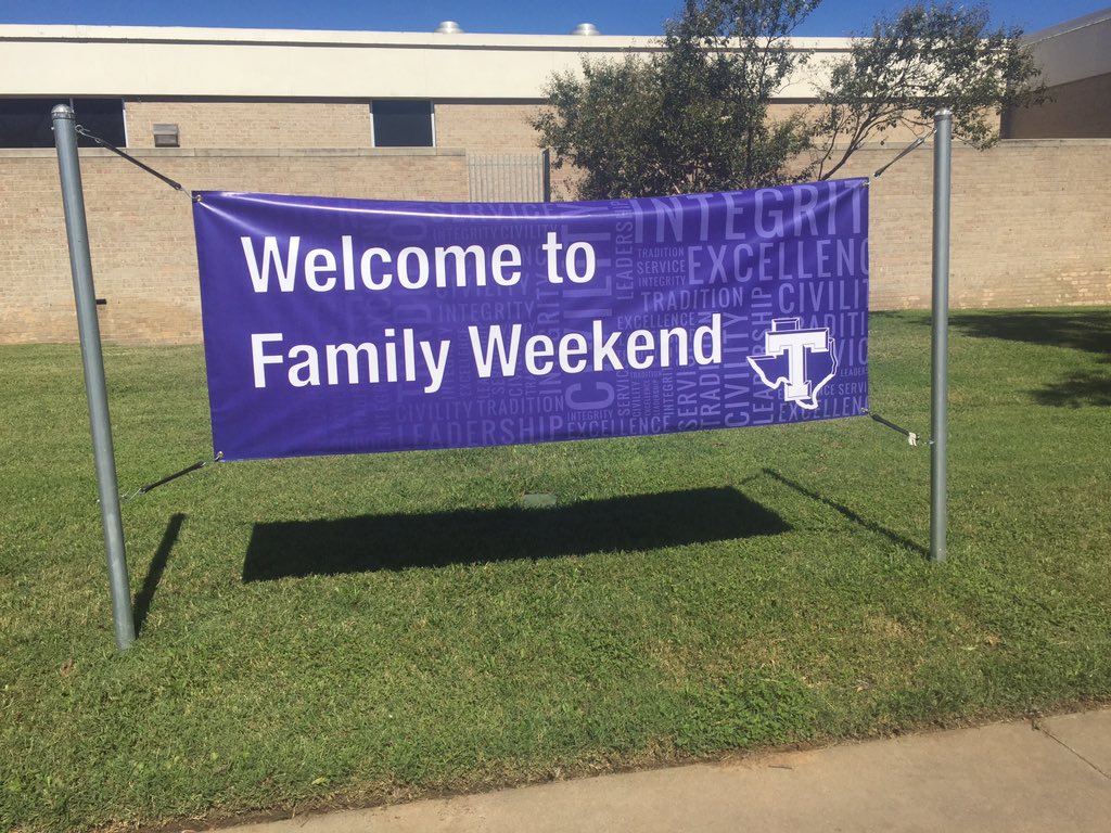 michelleNjeremy's tweet photo. Enjoying family time with our girl!! @EmilyPayne1697 #tarleton2020 https://t.co/5PLAb1BALo