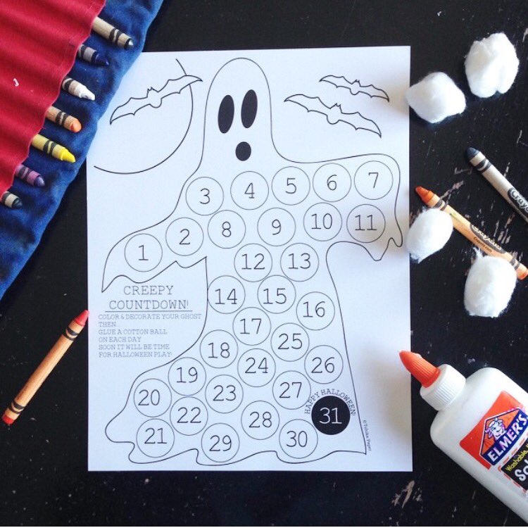 TolukaPaper's tweet photo. Time for our Halloween Countdown! Print it today-start it tomorrow! 👉🏻Tag a mama who would 💖 this! #FreebieFriday https://t.co/BfpDm3Fcnc
