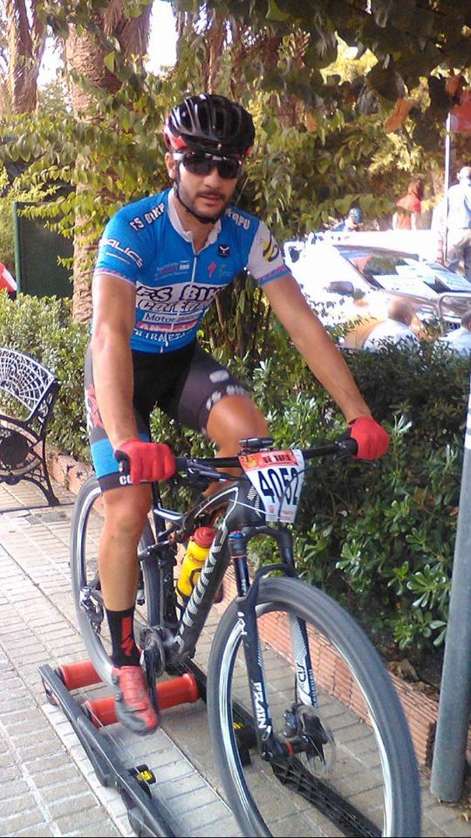 CDFSBIKE's tweet photo. Edu Viforcos se lleva el mejor tiempo en la crono del desafío sierra sur!!! #fsbikecoferpu https://t.co/Xdset0XpbV