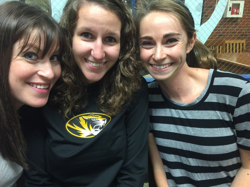 Happy Friday everyone!! <a href="/Ms_Gantz/">Miss Gantz’s 4th Graders</a> <a href="/MsMyers206/">Ms. Myers</a> #pkepanthers #cpsbest