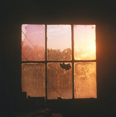 St. Catharines band OUTPUT drops a new track….”Swell” sonicmoremusic.wordpress.com/2016/09/30/st-…