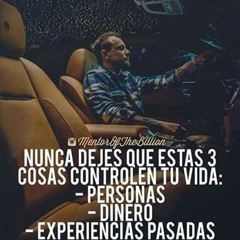 posteameAI's tweet photo. Evita ser controlado por estas 3 Cosas: 
Descarga la App ->   https://t.co/cWzXETtIoP https://t.co/fXLrhhBXMs
