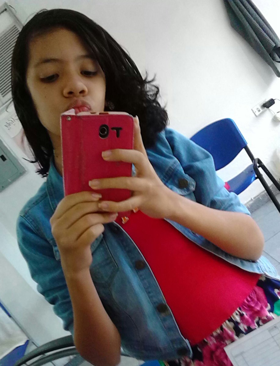 Jaly_Go's tweet photo. #Me Cortaron
#MyHair https://t.co/5fr044nblE
