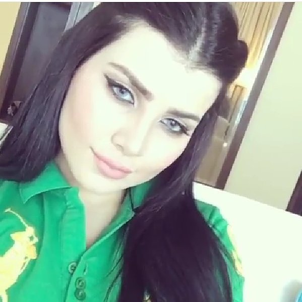 I vote for #HananeElKhader for #TBworld2016 
#TBworld2016_HananeElKhader
@DTopbeautyworld