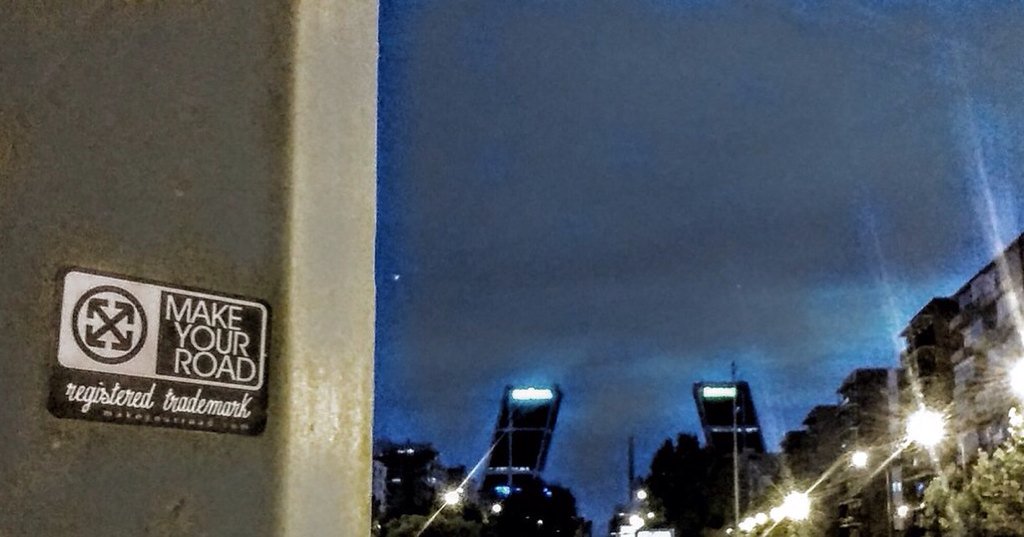 makeyourroad's tweet photo. Buenas Noches Madrid

@makeyourroad 
https://t.co/mVLN7pSovV https://t.co/LtMwdeVpOJ